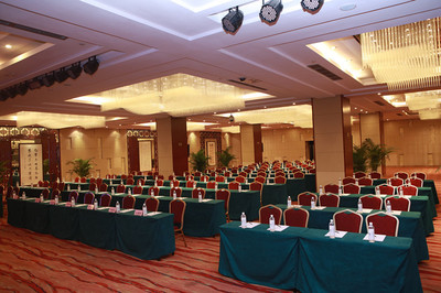 招商會(huì)議拍攝成功之道 精準(zhǔn)捕捉價(jià)值瞬間，高效賦能會(huì)議服務(wù)